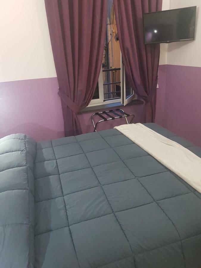 Bed and Breakfast Gradoni Di Chiaia Twenty Three Неаполь Экстерьер фото