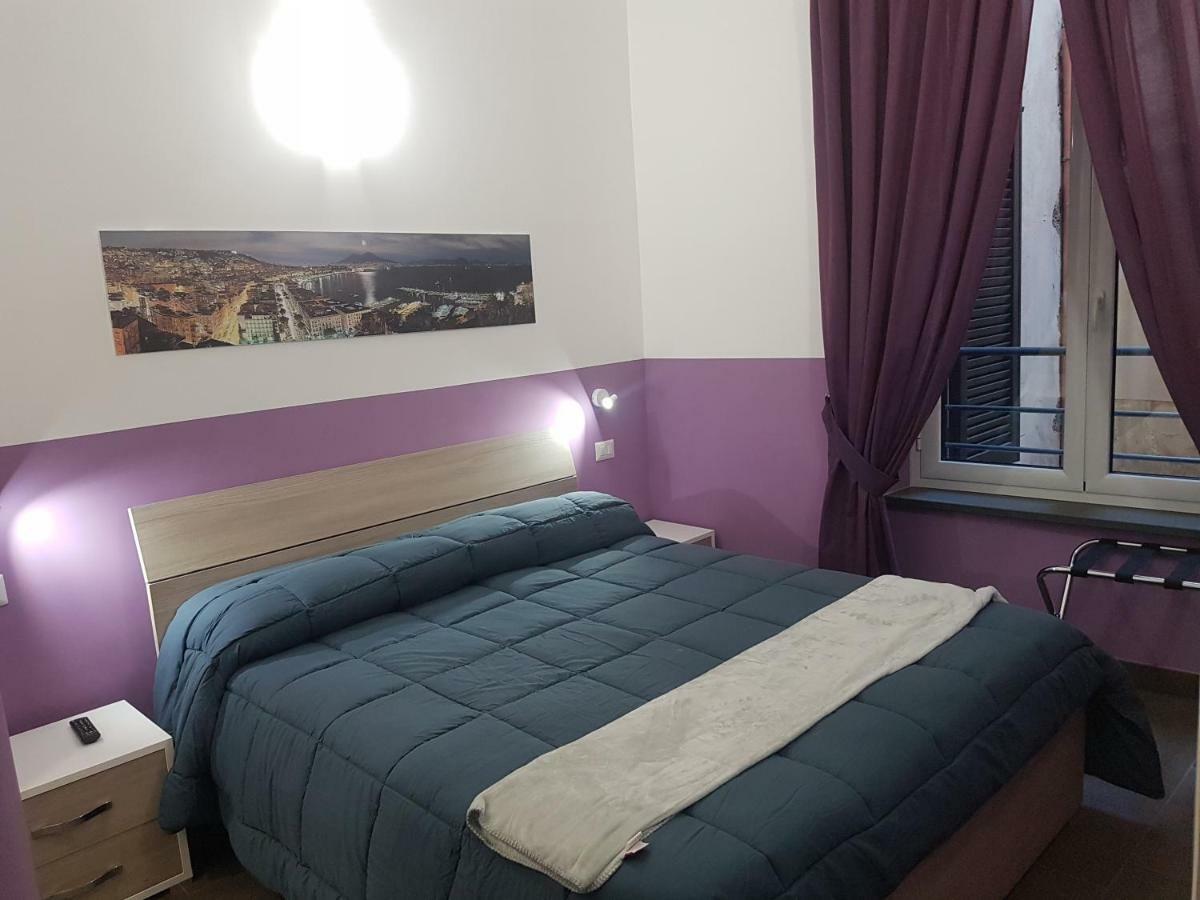 Bed and Breakfast Gradoni Di Chiaia Twenty Three Неаполь Экстерьер фото